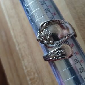 Oneida Hallmarked Ring